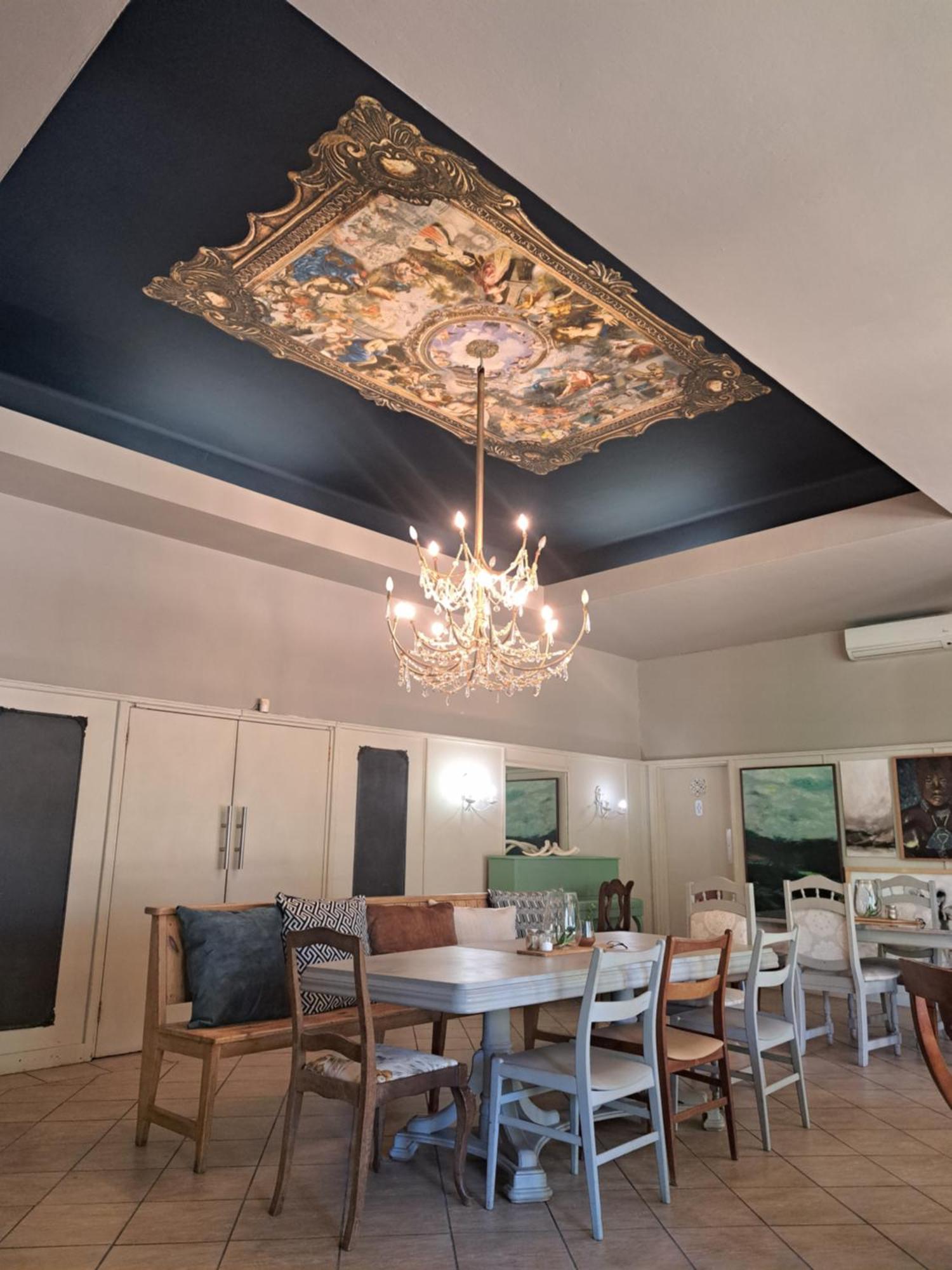 Tsumeb Theater Guesthouse Экстерьер фото